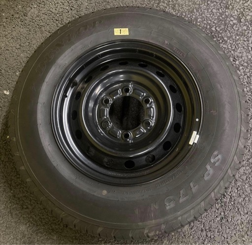 新車外し！ハイエース純正タイヤ&ホイール　195/80/15 ４本セット