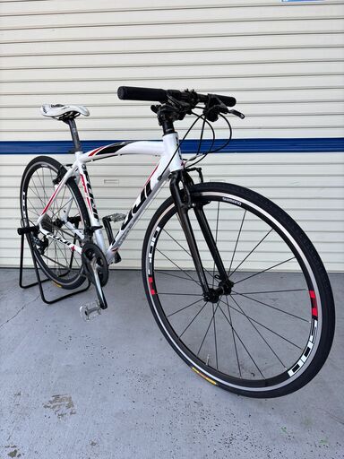 リサイクル自転車(2601-07) クロスバイク(FUJI/SPARROW) 700c