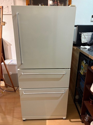 2005年製無印良品ノンフロン冷蔵庫 246L (ojo.olo) たまプラーザの 