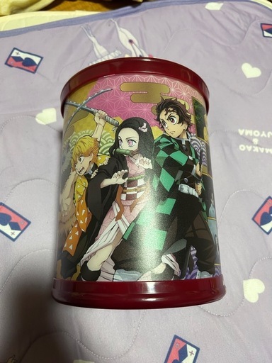 セーラームーン当時品人形、ゴミ箱