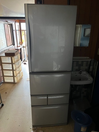 東芝 冷蔵庫 2010年製 GR-C42NL 424L