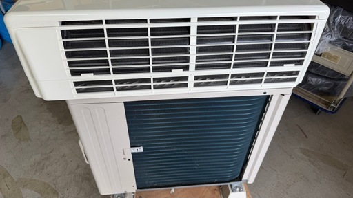エアコン　SHARP 2.2kw