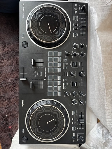 Amazon.com: Pioneer DJ DDJ-REV1 2-deck Serato DJ Controller, Black Pioneer DDJ-REV1