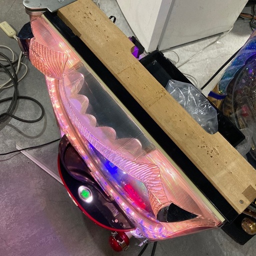 【ジモティー割】タイヨーエレック CRブラックラグーン パチンコ実機（ID2312）