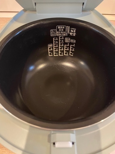 アイリスオーヤマ　炊飯器
