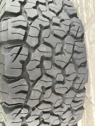 BFGoodrich All-Terrain T/A KO2 215/70R16