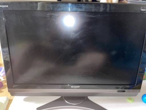 液晶カラーテレビ (だい) 向日のテレビ《液晶テレビ》の中古あげます 