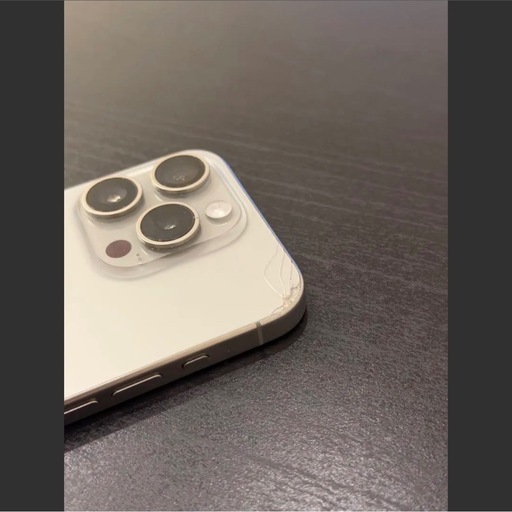 iPhone15pro 本体