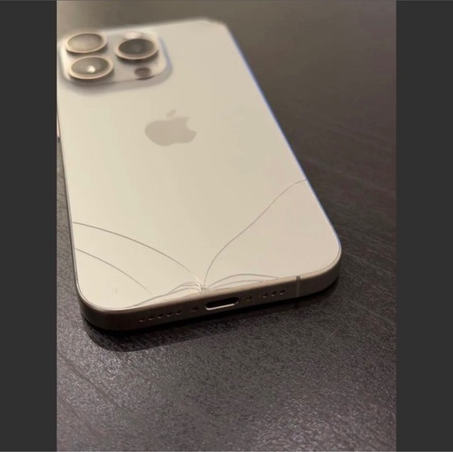 iPhone15pro 本体