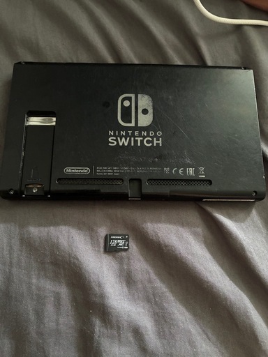128GBSDカード付き
ソフト多数！本体 ディスプレイ ニンテンドースイッチNintendoSwitch  