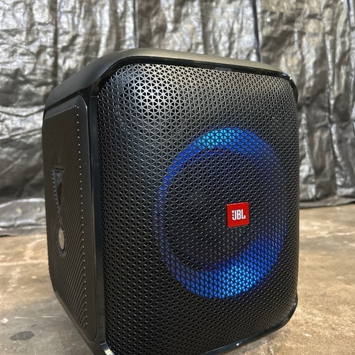 JBLスピーカー
 Amazon.co.jp: JBL GO4 Bluetoothスピーカー USB C充電/IP67防塵防水 