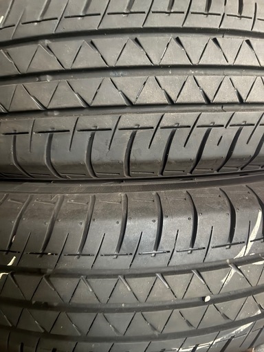 値下げしました！195/80R15ヨコハマタイヤブルーアースバンRY55