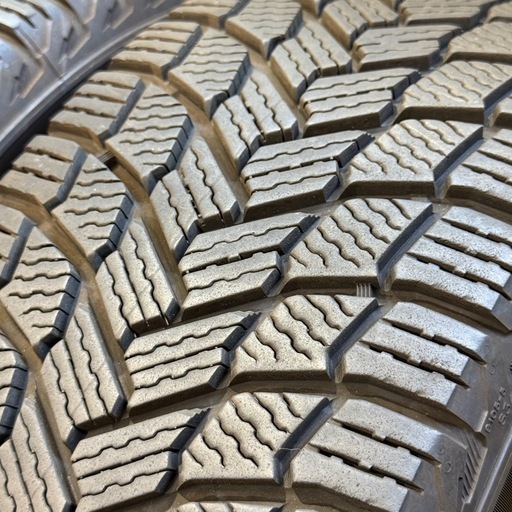 205/55R16 94H 交換工賃・消費税込み価格　
ミシュラン　X-ICE SNOW