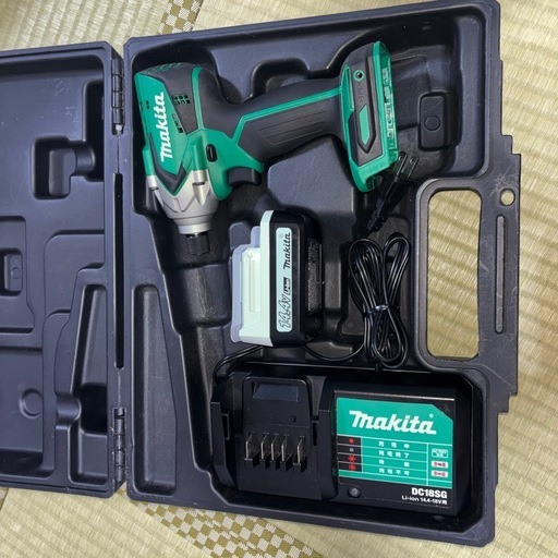 マキタ14.4Vインパクトドライバ　　M697D
