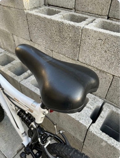 早い者勝ち　綺麗なフルサス26インチ　18段変速