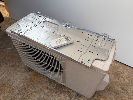 三菱エアコン　MSZ-GE2219-W 2019年製