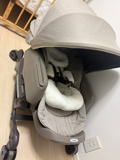 ベビー家具・寝具 Combi コンビ ネムリラ AUTO SWING BEDi ベージュ