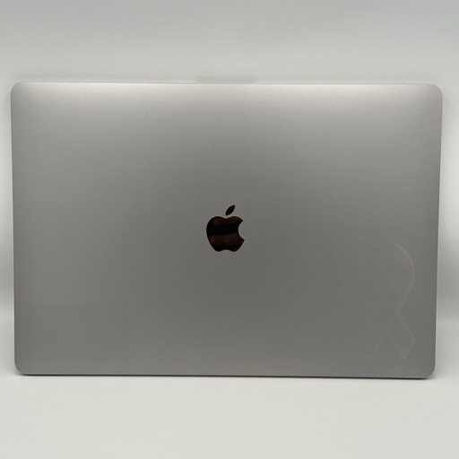 MacBook Pro 2018 15インチ Core i7 / 16GB / SSD256GB
