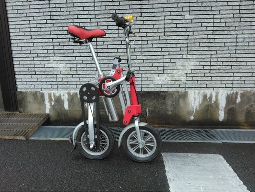 美品かつレア　折り畳み自転車
