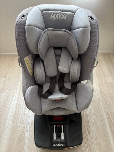 【新生児対応】アップリカ クルリラAD ISOFIX 360°回転 チャイルドシート グレー 付属品完備