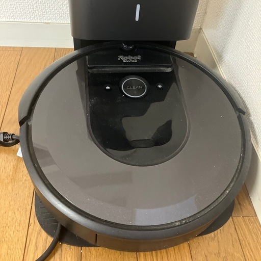 iRobot ルンバ i7自動ゴミ収集機付き ロボット掃除機 動作確認済