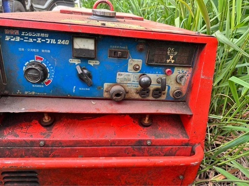 発電機
