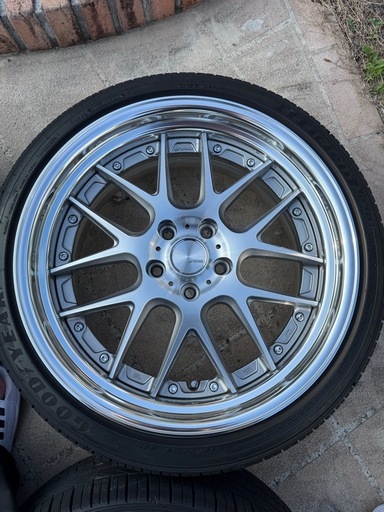 WORK LANVEC 19インチ　セダンにおすすめ　メッシュホイール