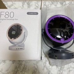 【新品未使用】卓上扇風機 リモコン付き5000mAh小型 静音 USB充電 最大12H持続稼働の画像