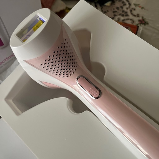 IPL光脱毛器　　(未使用カートリッジ付き)