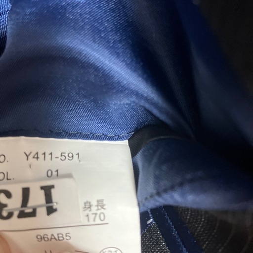 夏用スーツ上下　ネクタイ付き