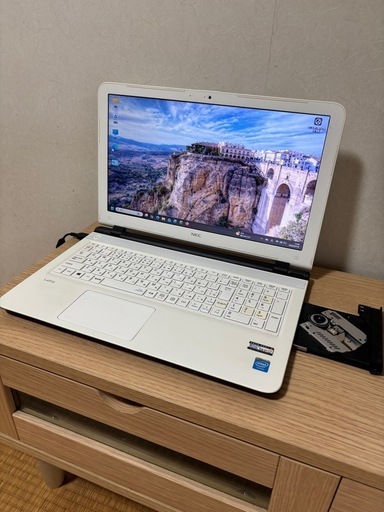 NECノートパソコン