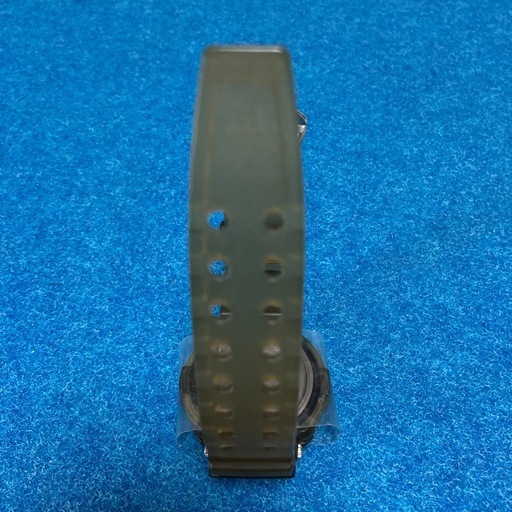 CASIO G-SHOCKガウスマンAW-570MS-8T新品　電池切れ品、ジャンク品扱い部品取りにお使い下さい！