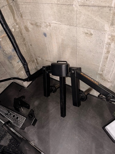 トレーニング器具、ペックフライ用
