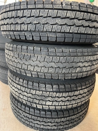 スタッドレスタイヤ145/80R12 80/78N LT 4本 (つる) 福野のタイヤ 