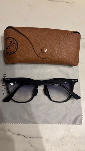 Ray・Ban ブルーグラデ　RB4258f