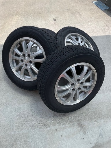 15インチ　195／65r15 スタッドレス