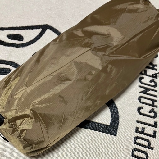 新品  激レア ソロ ドームテント 吊り下げ式 薪ストーブ 煙突穴 インナー付き アルミポール ツールーム  オールシーズン対応 キャ
