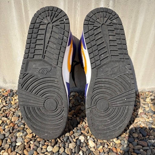 NIKE エアジョーダン mid Lakers 27.5cm スニーカー AIR JORDAN