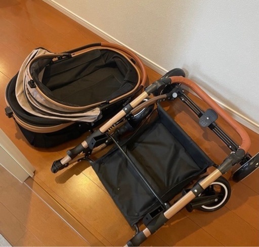 【SKISOPGO】折りたたみペットカート／ドッグバギー（耐荷重20kg） 
