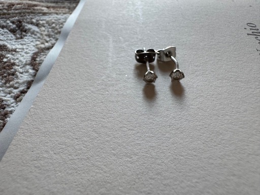 【超美品】ダイヤモンド0.7キャラットピアス