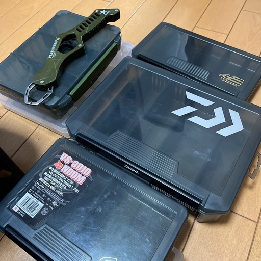 釣具　メイホウタックルボックス　VS-7080N  　メイホウロッドスタンドBM300