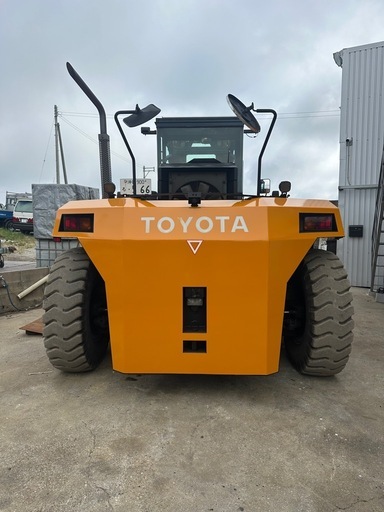 希少TOYOTA 24t フォークリフト　販売