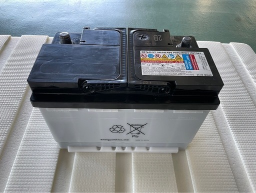 バッテリー　RENAULT NISSAN MITSUBISHI MOTORS 70Ah(20hr) 720A(EN) L3-EFB 12V