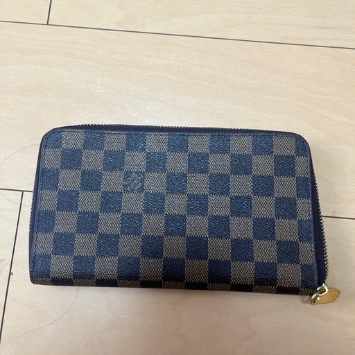 ルイビトンダミエ長財布