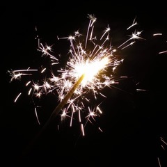 茅ヶ崎の浜辺で手持ち花火🎇