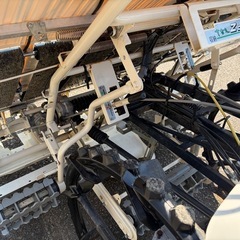 イセキ 4条 田植機　セル付　8.8馬力 ロータリー式　PQZ43-DUL さなえ あぜごえ HST オートブレーキ Zロータ　疎植レバー 枕地ロータ バックリフト　乗用田植え機　田植え機　農機具 ワンオーナー 宮崎 簡易始動動画ありの画像