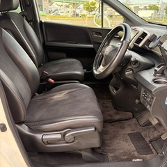 H24年 フリードスパイクハイブリット    ジャストセレクション ホワイトの画像