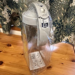 麦茶ポット　ドリンクボトル　ウォーターボトル　ピッチャー　ジャグ　麦茶の容器　片手開閉　熱湯可　新品　未使用品の画像