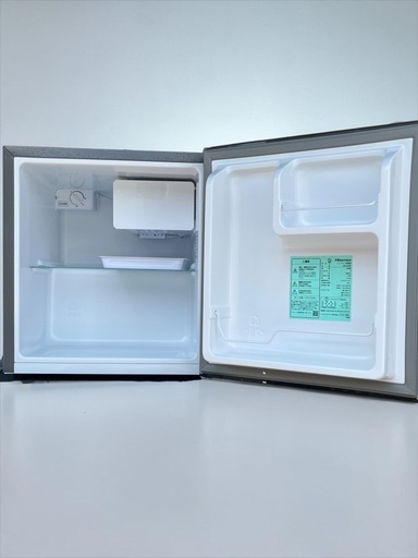 美品✨✨ハイセンス 冷蔵庫 1ドア 右開き 45L 直冷式 HR-A45S シルバー