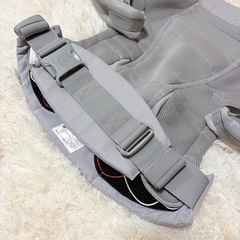 限定価格✨️【未使用級】エルゴベビー 抱っこ紐 ADAPTクールエア グレー 検印有りの画像